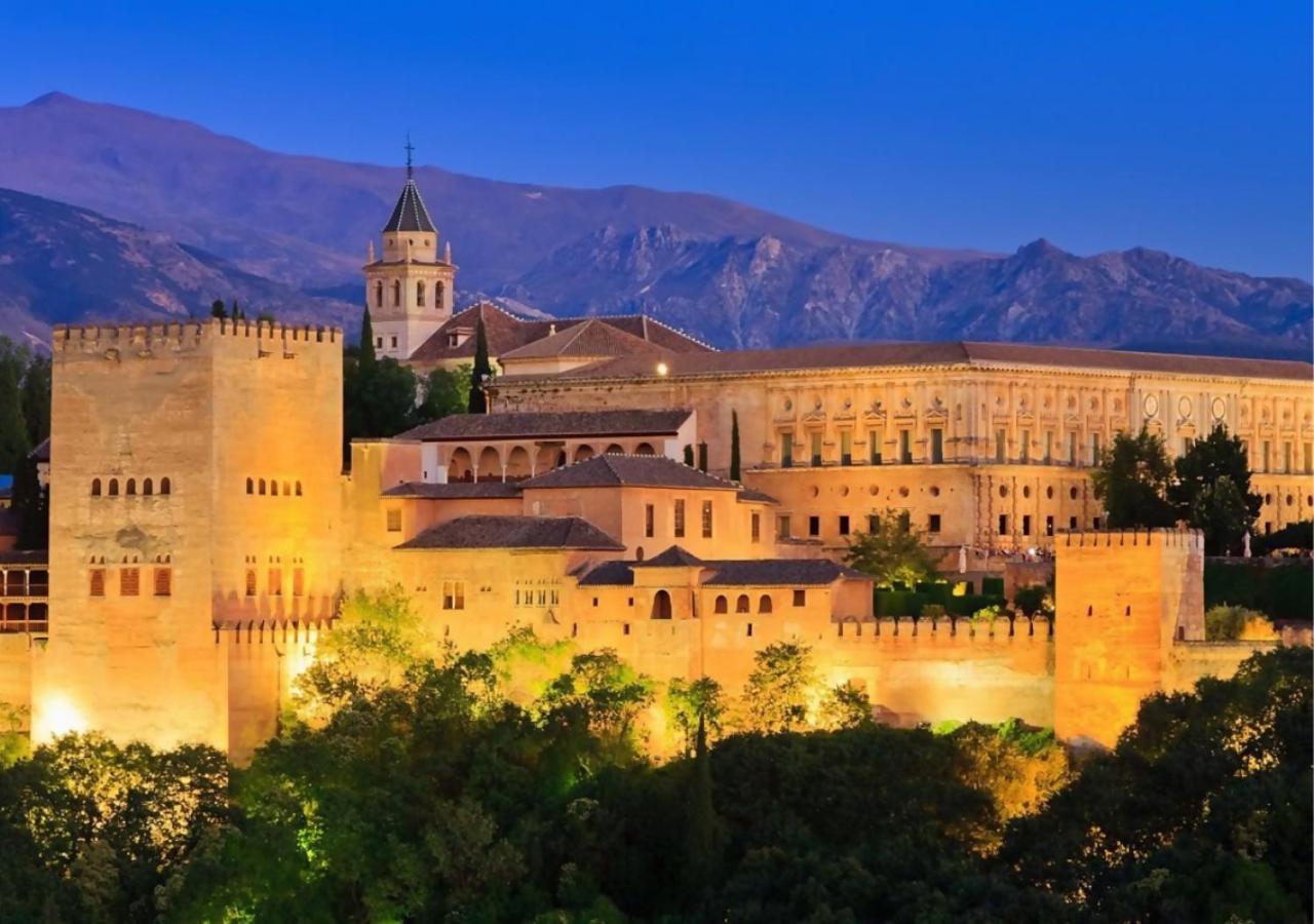 Apartment Centrico Y Tranquilo Apto Cerca La Alhambra Ven